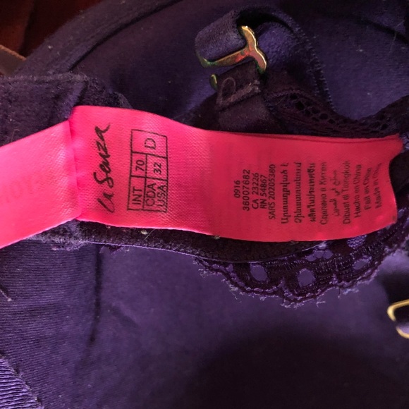 Beyond Sexy Bra - Picture 5 of 5